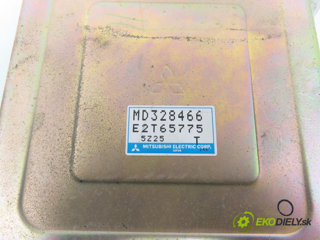 MITSUBISHI COLT V (CJ_, CP_) HB 1996 55,00 1.3 12V - 4G13 1299,00 řídící jednotka motora MD328466 ; E2T65775