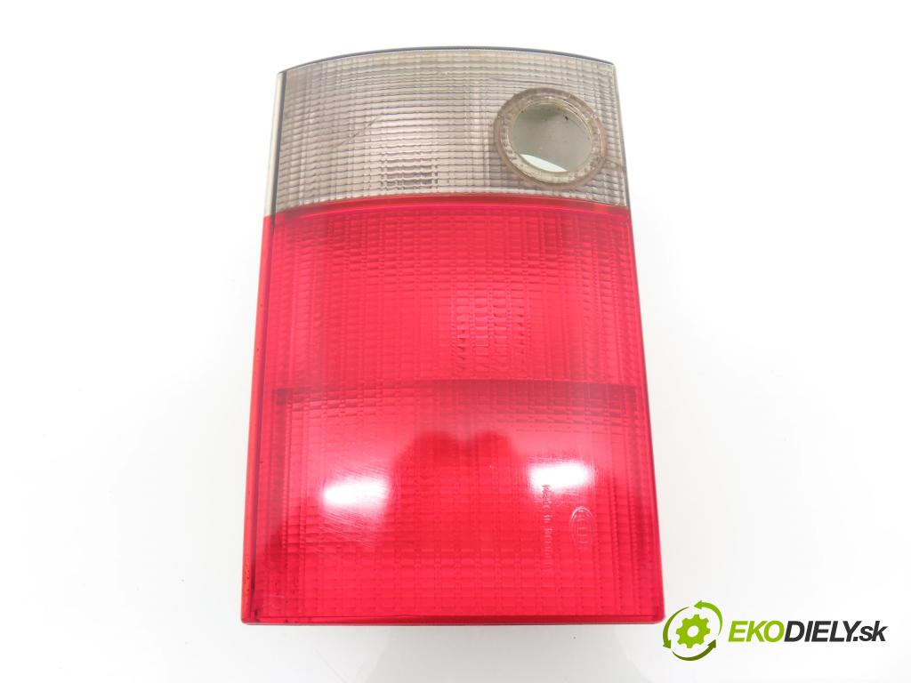 AUDI 80 (8C, B4) SEDAN 1992 66,00 2.0 90 - ABT 1984,00 světlo pravé zadní kufr 8A0945094