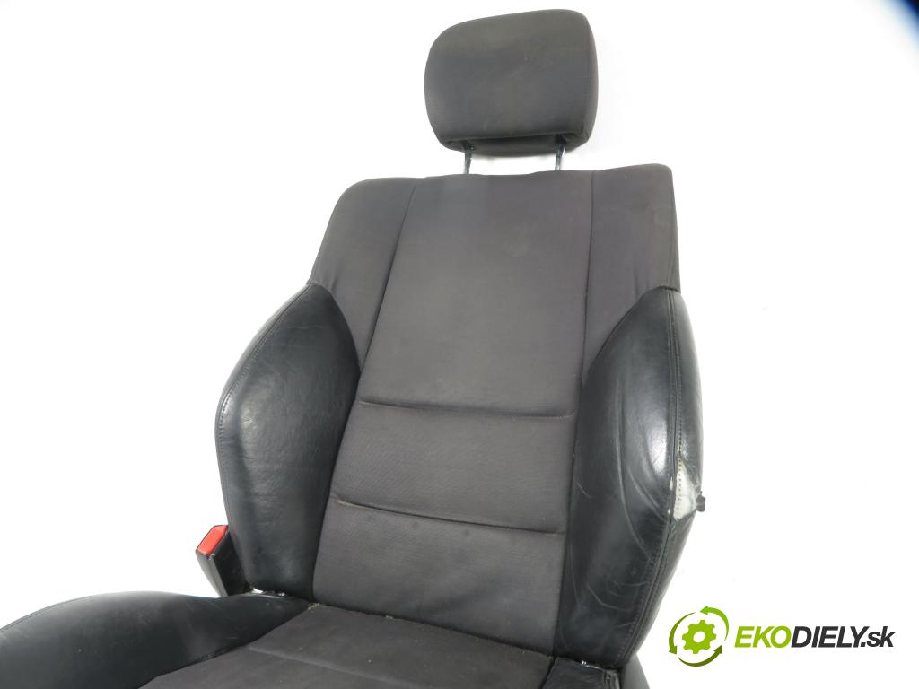 BMW 3 (E46) SEDAN 2000 100,00 320 d 136 - M47 D20 (204D1) 1951,00 Sedadlo šoféri