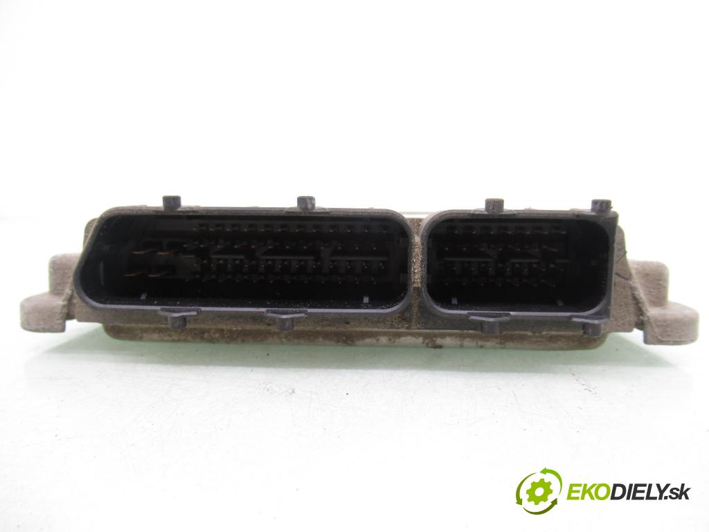 FIAT PANDA Van (169_) VAN 2006 40,00 1.1 - 187 A1.000 1108,00 řídící jednotka motora 6160112501 ; 55196260