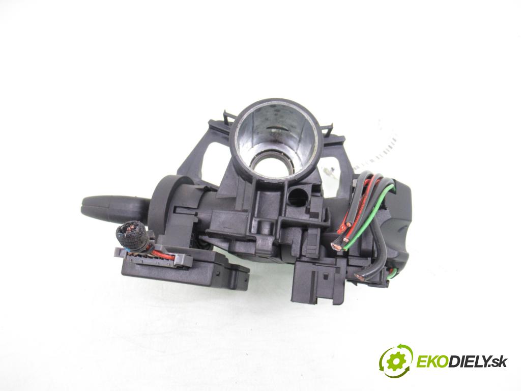 OPEL ASTRA G Kombi (T98) KOMBI 1999 60,00 2.0 DI - X 20 DTL 1995,00 spínačka 90589313 ; 90589389 ; 09131781 (Spínací skříňka)