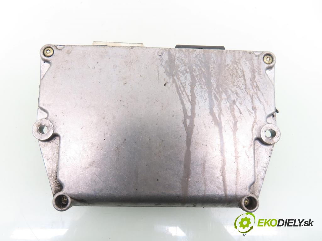 CITROEN XANTIA Break (X2) KOMBI 2000 66,00 2.0 HDI 90 - RHY (DW10TD) 1997,00 Riadiaca jednotka nápravy 9631808480 ; 73813002