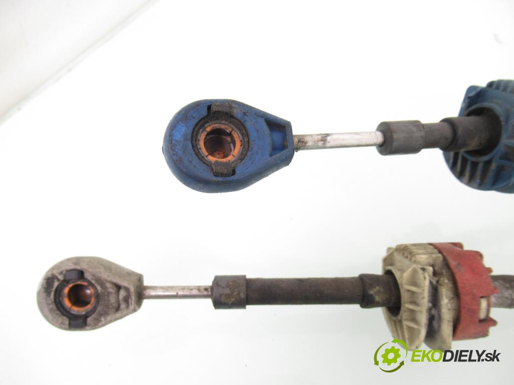 CITROEN C2 (JM_) HB 2007 50,00 1.4 - KFV (TU3JP) 1360,00 ZVEDÁK: 9681359280