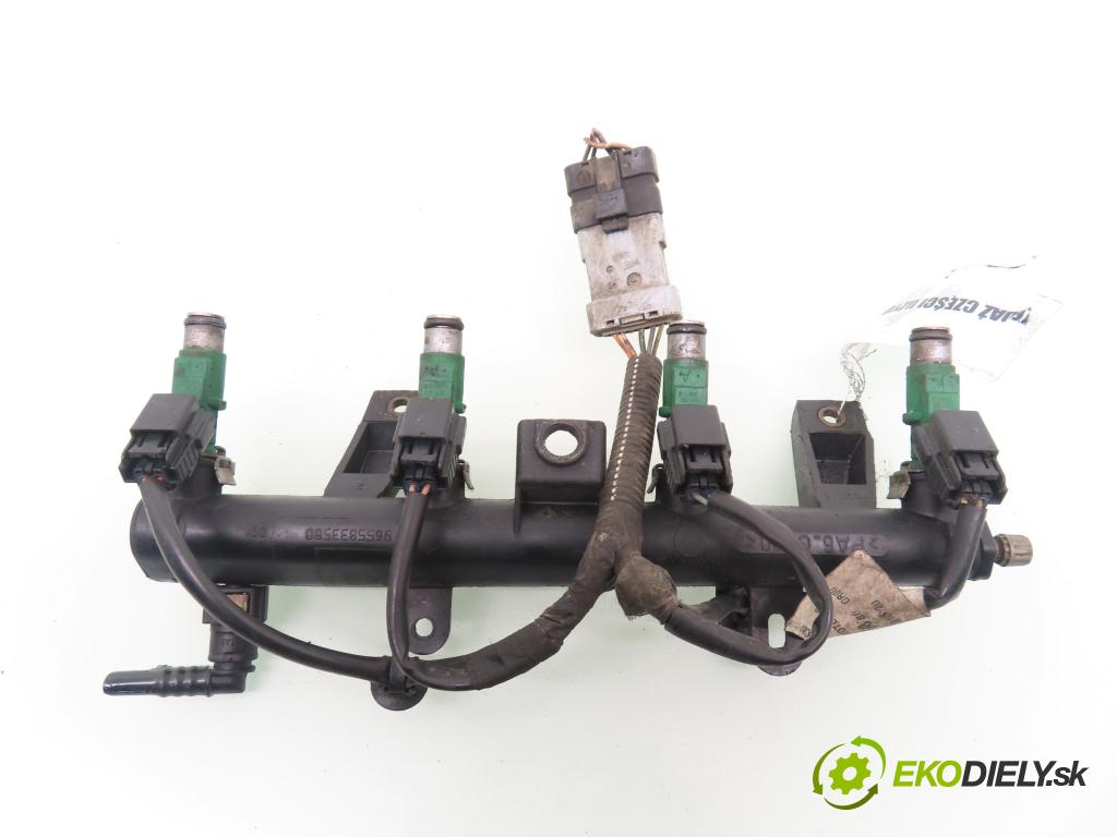 CITROEN C2 (JM_) HB 2007 50,00 1.4 - KFV (TU3JP) 1360,00 Lišta vstrekovacia 9655833580 ; 01F023 (Vstrekovacia lišta)