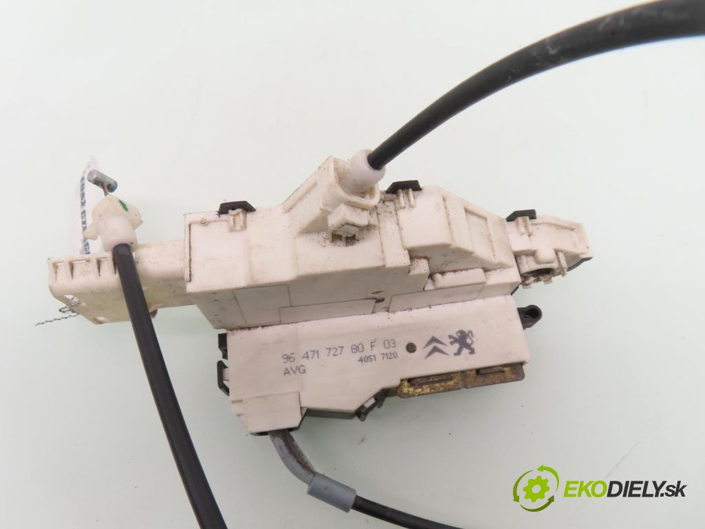 CITROEN C4 I (LC_) HB 2005 66,00 1.6 HDi - 9HX (DV6ATED4) 1560,00 zámok 9647172780F