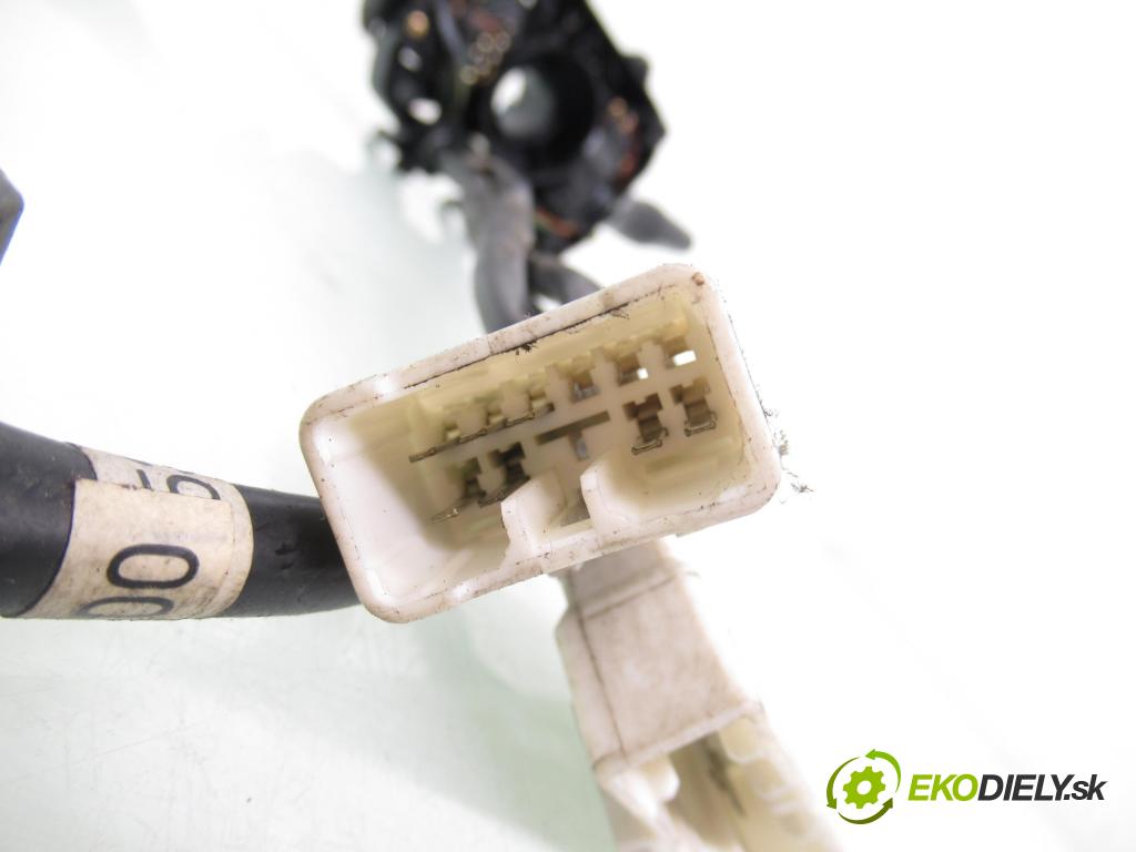 HYUNDAI H100 Skrzynia FURGON 2005 59,00 2.5 TDiC 80 - D4BF 2476,00 páčka/prepínač