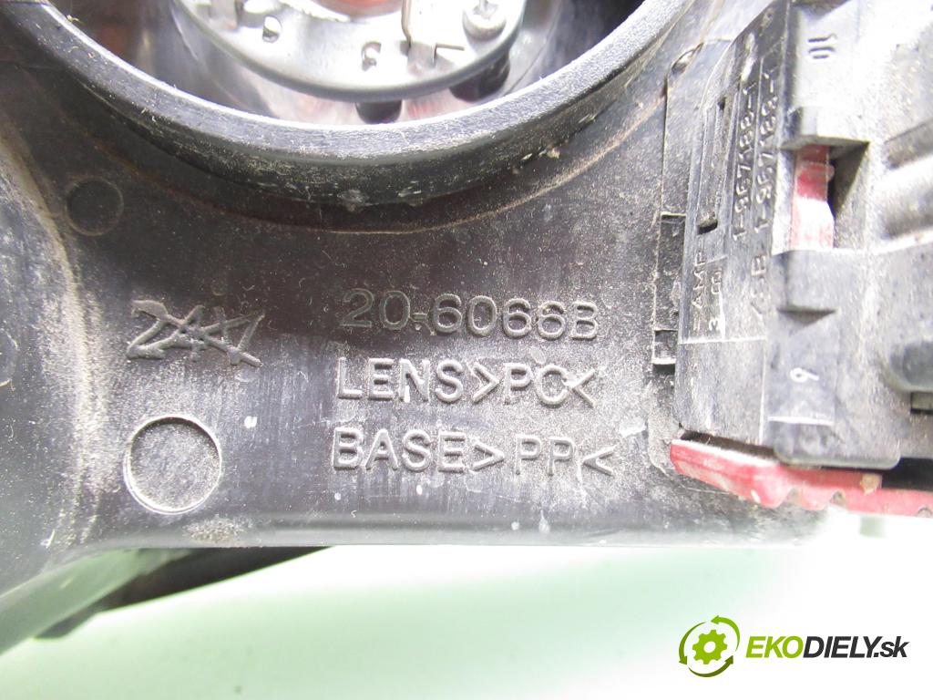 OPEL COMBO C KOMBIVAN 2002 48,00 1.7 DI 16V - Y 17 DTL 1686,00 Svetlo LP 206066B