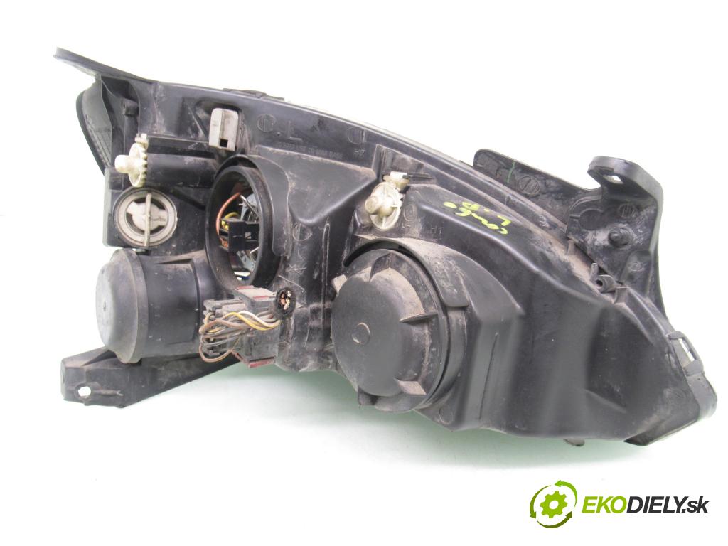 OPEL COMBO C KOMBIVAN 2002 48,00 1.7 DI 16V - Y 17 DTL 1686,00 Svetlo LP 206066B