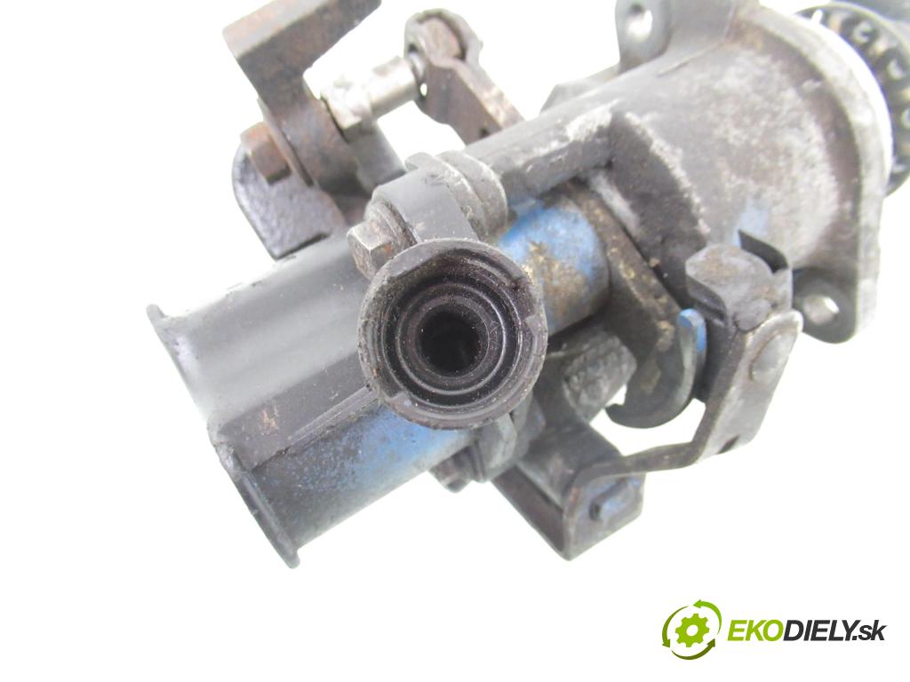 VW PASSAT B5 (3B2) SEDAN 2000 81,00 1.9 TDI - AVG 1896,00 Kulisa prevodovky 02A301232B ; 02A945413B