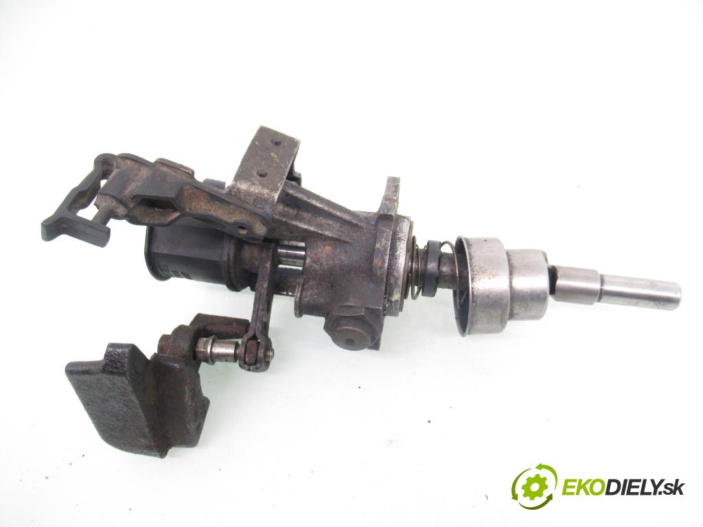 VW PASSAT B5 (3B2) SEDAN 2000 81,00 1.9 TDI - AVG 1896,00 Kulisa prevodovky 02A301232B ; 02A945413B