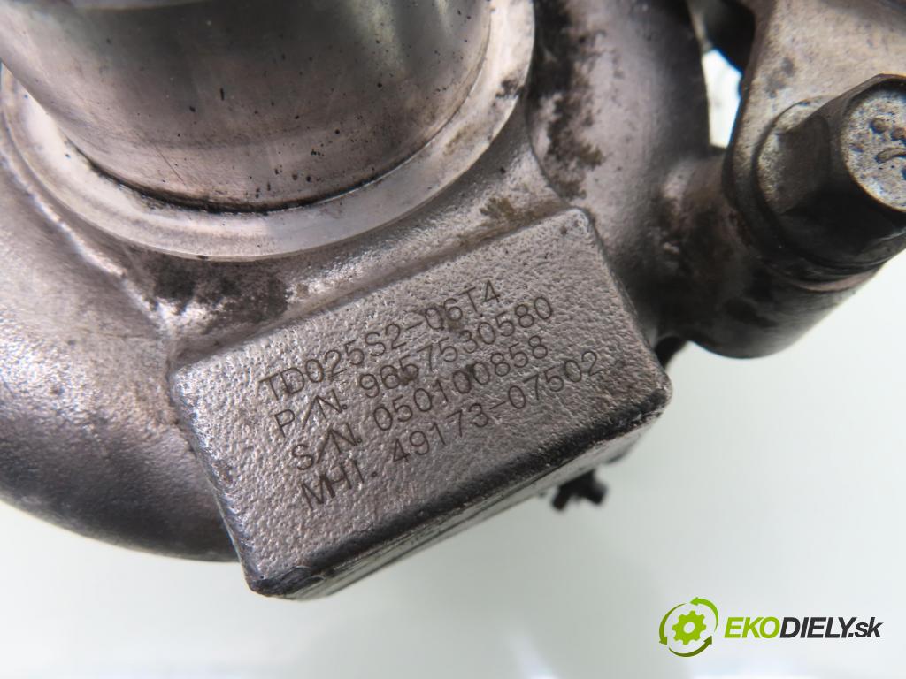 CITROEN C4 I (LC_) HB 2005 66,00 1.6 HDi - 9HX (DV6ATED4) 1560,00 Turbodúchadlo 9657530580 ; TD025S206T4 ; 4917307502 (Turbodúchadlo (kompletné))