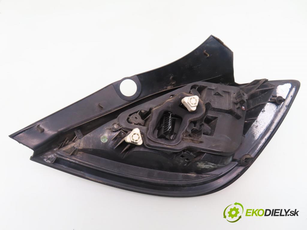 OPEL ASTRA H (A04) HB 2004 77,00 1.6 - Z 16 XEP 1598,00 Svetlo ľavé zadné 24451835