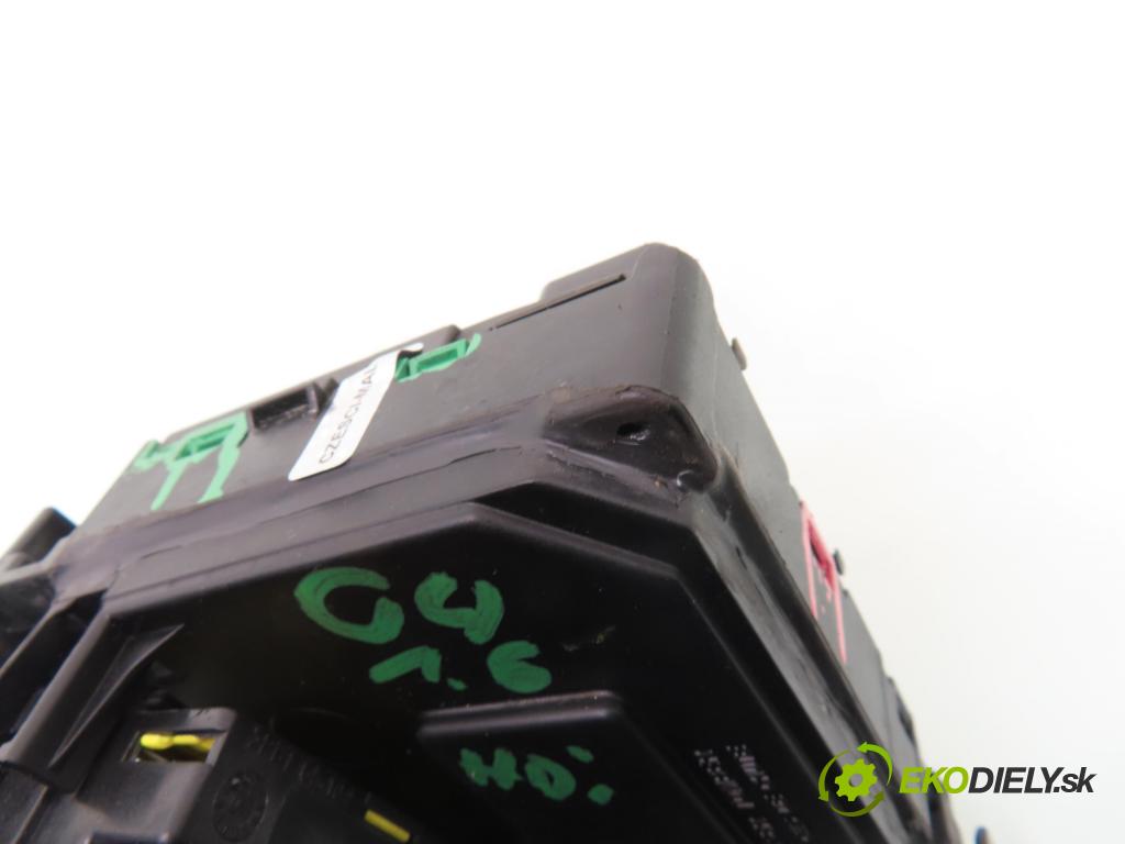 CITROEN C4 I (LC_) HB 2004 80,00 1.6 HDi 109 - 9HZ (DV6TED4) 1560,00 MODUL BSM 9657718780 ; S118983006K