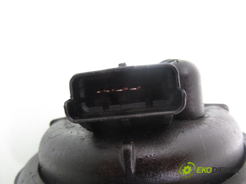 OPEL ASTRA H GTC (L08) HB 2006 88,00 1.9 8V CDTI 120 - Z 19 DT 1910,00 Obal filtra paliva 13204107