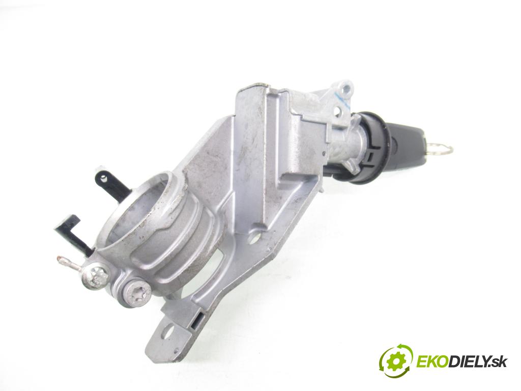 OPEL ASTRA H (A04) HB 2004 59,00 1.7 CDTI - Z 17 DTL 1686,00 spinačka / zámky N0501881 ; 2421430