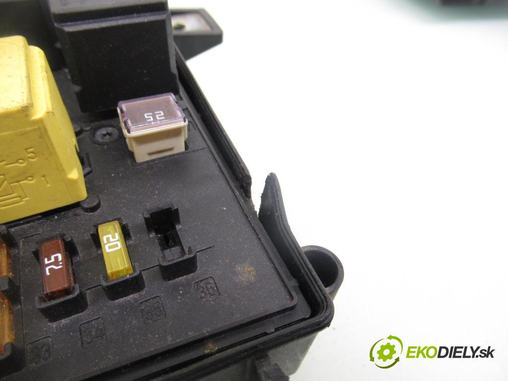 OPEL ASTRA H (A04) HB 2005 77,00 1.6 - Z 16 XEP 1598,00 spínačka / imobilizéra IMMO / řídící jednotka 12230740 ; 13180773 ; 13181662