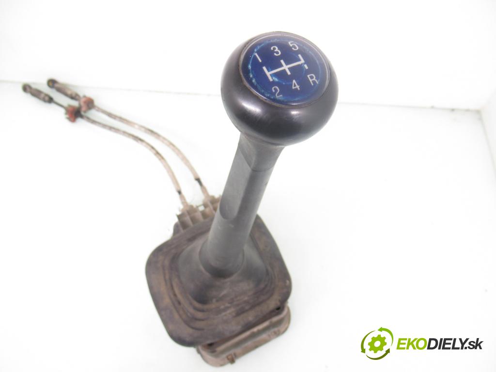 FORD TRANSIT Furgon (FA_ _) FURGON 2003 63,00 2.0 DI 86 - F3FA 1998,00 ZVEDÁK: 