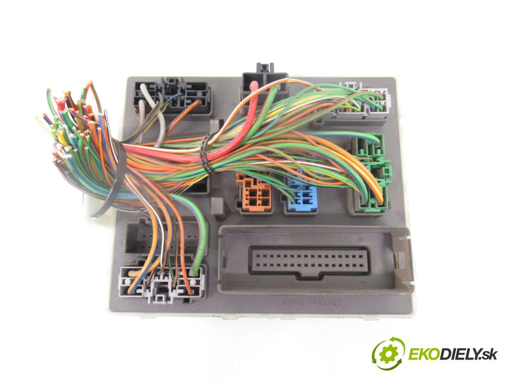 FORD FOCUS (DAW, DBW) HB 2002 74,00 1.6 16V 100 - FYDA 1596,00 spinačka / imobilizéra IMMO / Riadiaca jednotka 1M5F12A650BD ; 1S7T15K600FB ; 5WK48730C