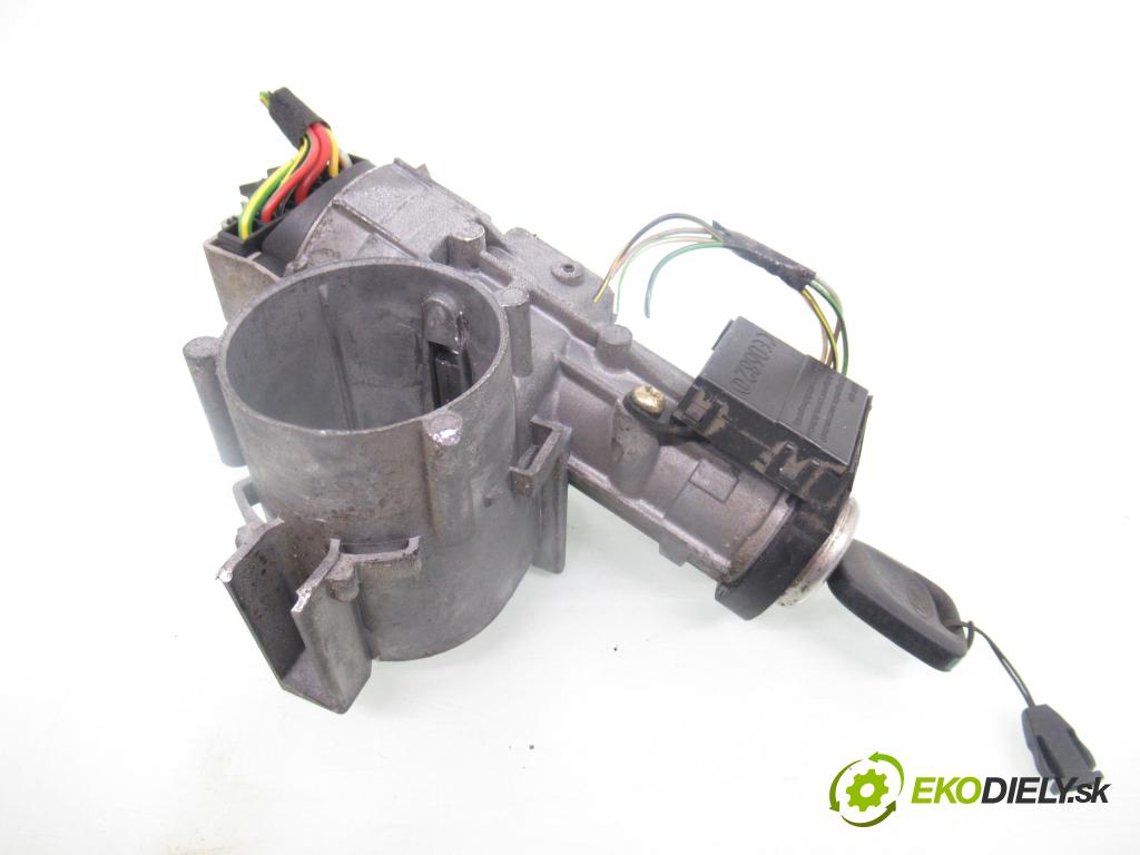 FORD FOCUS (DAW, DBW) HB 2002 74,00 1.6 16V 100 - FYDA 1596,00 spinačka / imobilizéra IMMO / Riadiaca jednotka 1M5F12A650BD ; 1S7T15K600FB ; 5WK48730C