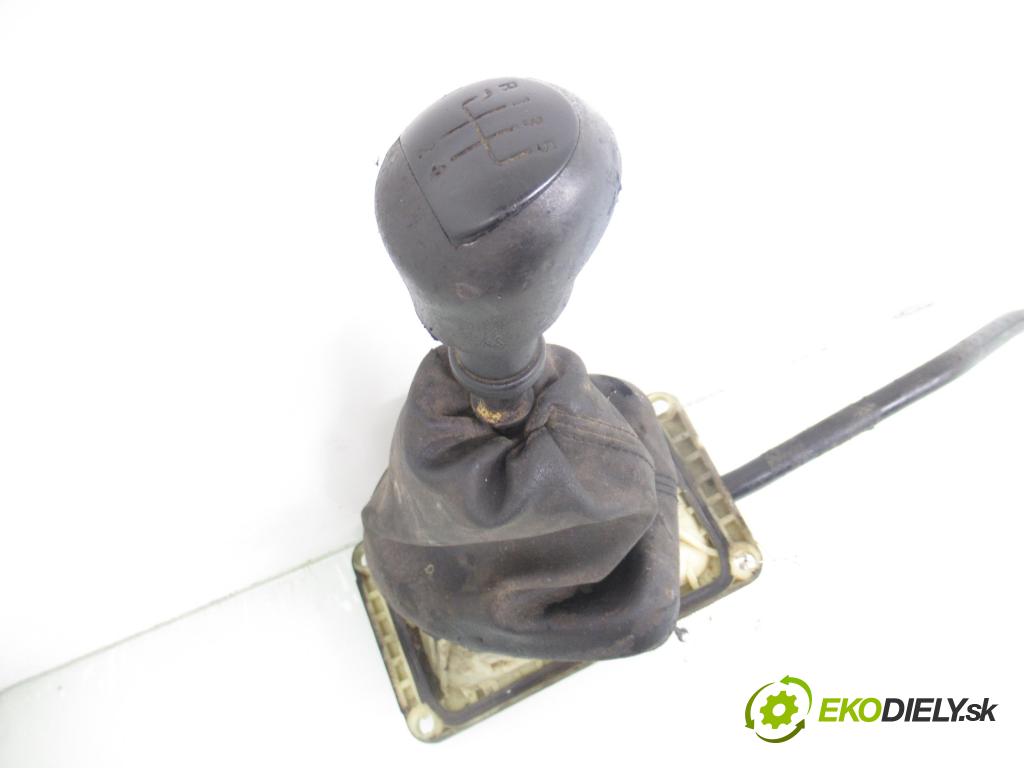 RENAULT KANGOO (KC0/1_) KOMBIVAN 2002 40,00 D 55 1.9 (KC0D) - F8Q 662 1870,00 ZVEDÁK: 8200154006