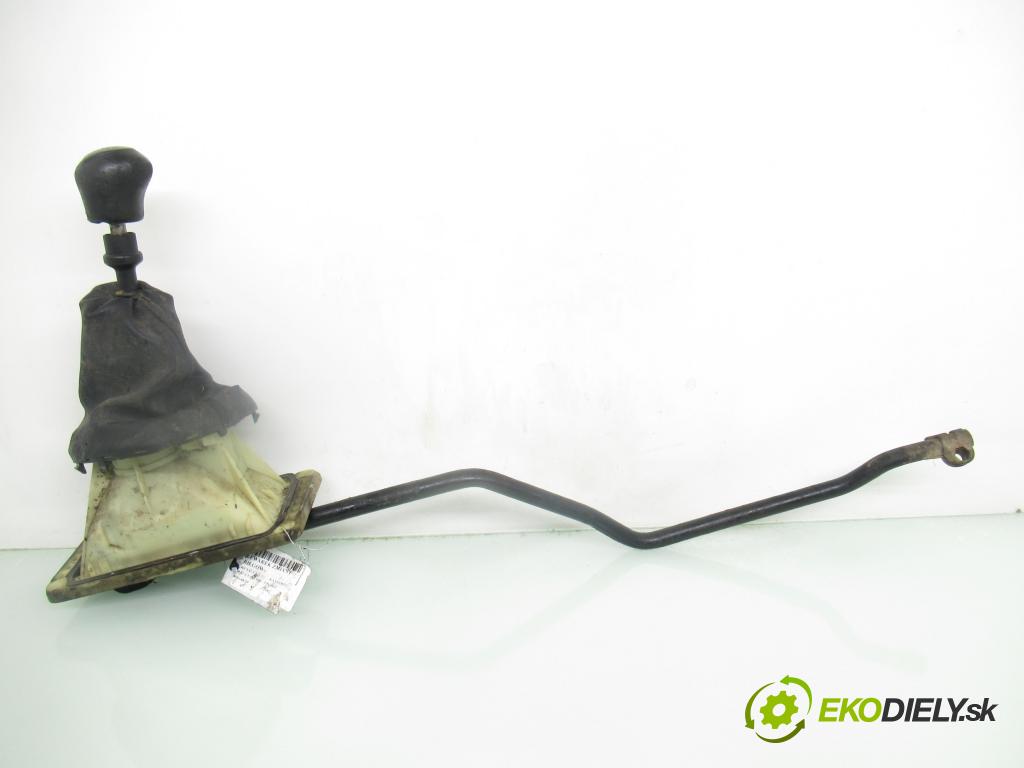 RENAULT KANGOO (KC0/1_) KOMBIVAN 2002 40,00 D 55 1.9 (KC0D) - F8Q 662 1870,00 ZVEDÁK: 8200154006