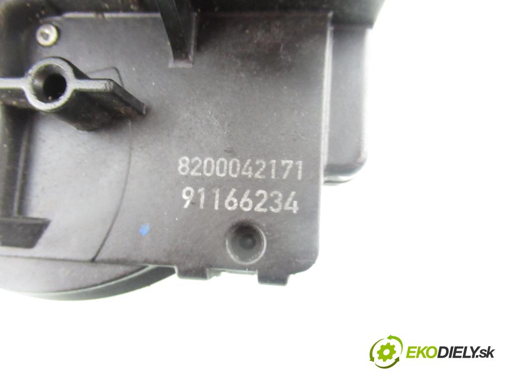 RENAULT TRAFIC II Skrzynia (FL) FURGON 2007 84,00 2.0 dCi 115 - M9R 780 1995,00 zámok 8200042171 ; 91166234
