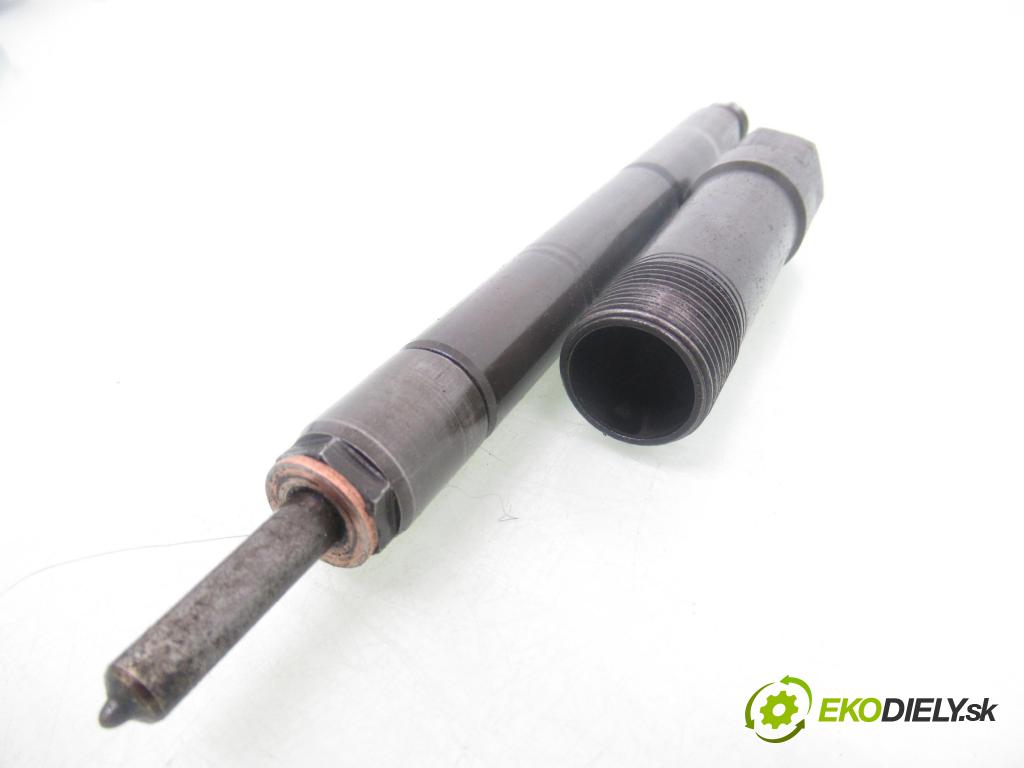 FORD TRANSIT Furgon (FA_ _) FURGON 2003 63,00 2.0 DI 86 - F3FA 1998,00 vstrekovač TJBB02601D (Vstrekovač paliva)