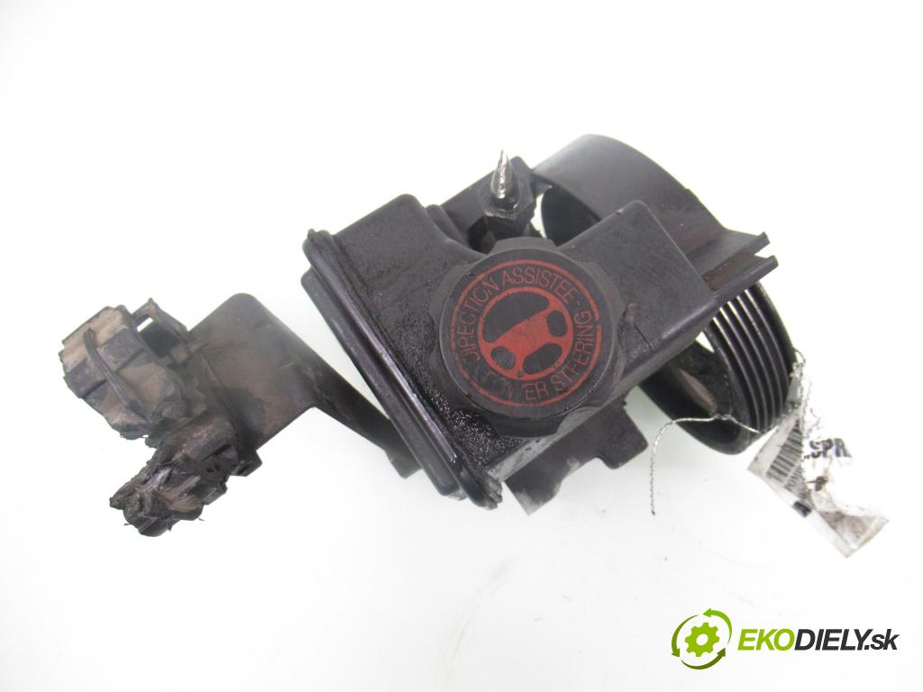 PEUGEOT 206 liftback (2A/C) HB 1999 55,00 1.4 i 75 -  KFX 1361,00 Pumpa servočerpadlo 9636868880 ; 26079836QN ; 26079884 (Servočerpadlo)