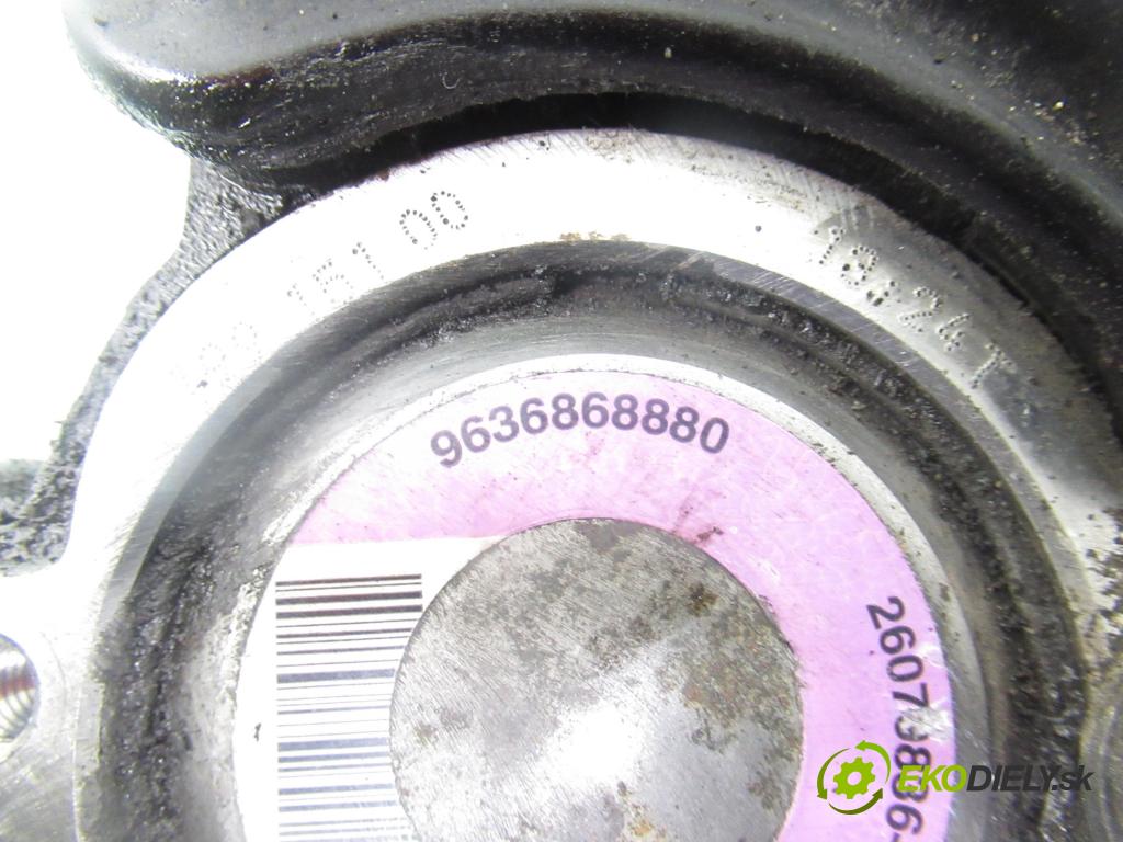 PEUGEOT 206 liftback (2A/C) HB 1999 55,00 1.4 i 75 -  KFX 1361,00 Pumpa servočerpadlo 9636868880 ; 26079836QN ; 26079884 (Servočerpadlo)