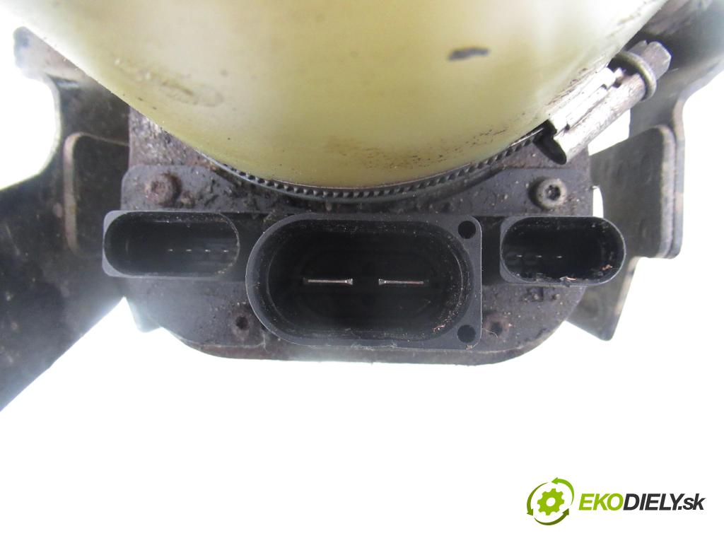 SKODA FABIA I (6Y2) HB 2001 44,00 1.4 MPi 60 - AZE 1397,00 Pumpa servočerpadlo 6Q0423371