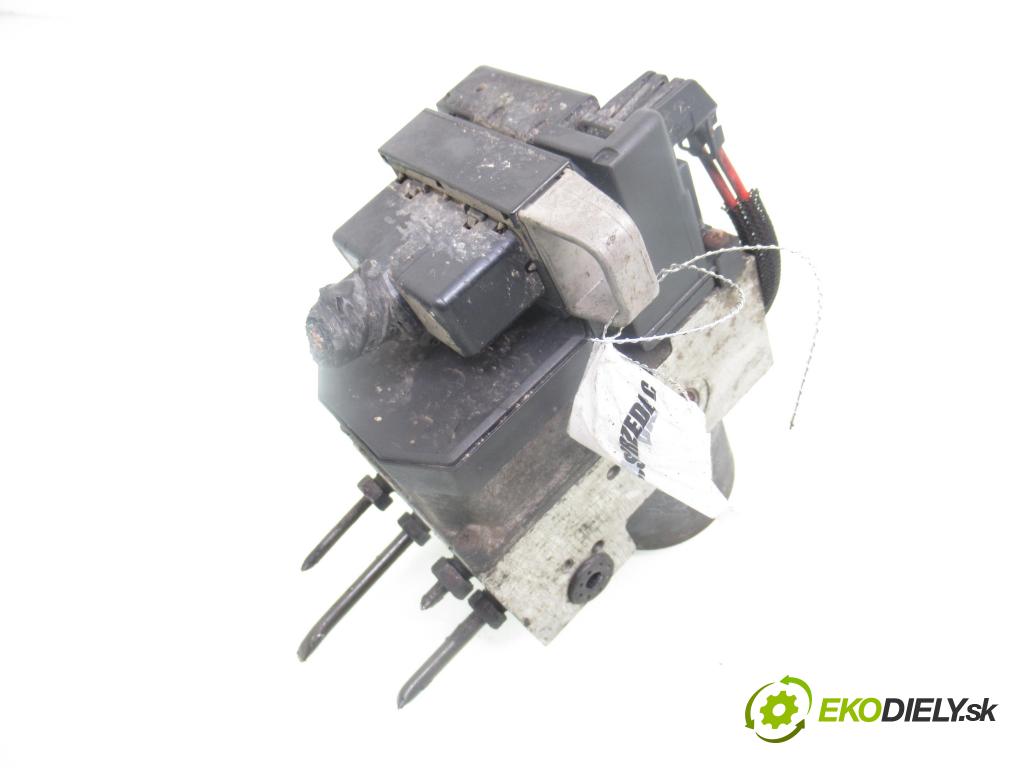 FORD TRANSIT Furgon (FA_ _) FURGON 2000 74,00 2.0 DI (FAE_, FAF_, FAG_) - ABFA 1998,00 Pumpa ABS 0265220638 ; 1C152C285AF (Pumpa ABS)