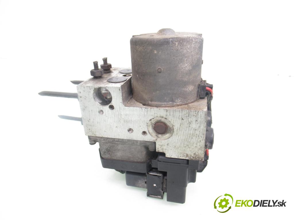 FORD TRANSIT Furgon (FA_ _) FURGON 2000 74,00 2.0 DI (FAE_, FAF_, FAG_) - ABFA 1998,00 Pumpa ABS 0265220638 ; 1C152C285AF (Pumpa ABS)