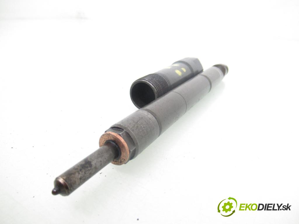 FORD TRANSIT Furgon (FA_ _) FURGON 2000 74,00 2.0 DI (FAE_, FAF_, FAG_) - ABFA 1998,00 vstrekovač TJBB026010 (Vstrekovač paliva)