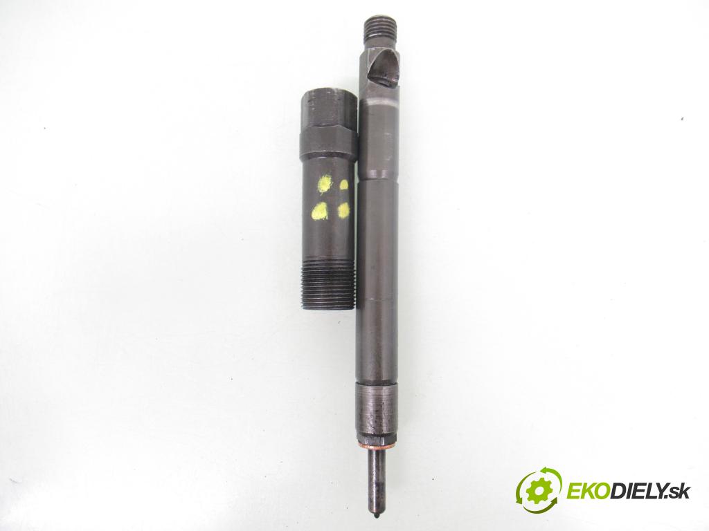 FORD TRANSIT Furgon (FA_ _) FURGON 2000 74,00 2.0 DI (FAE_, FAF_, FAG_) - ABFA 1998,00 vstrekovač TJBB026010 (Vstrekovač paliva)