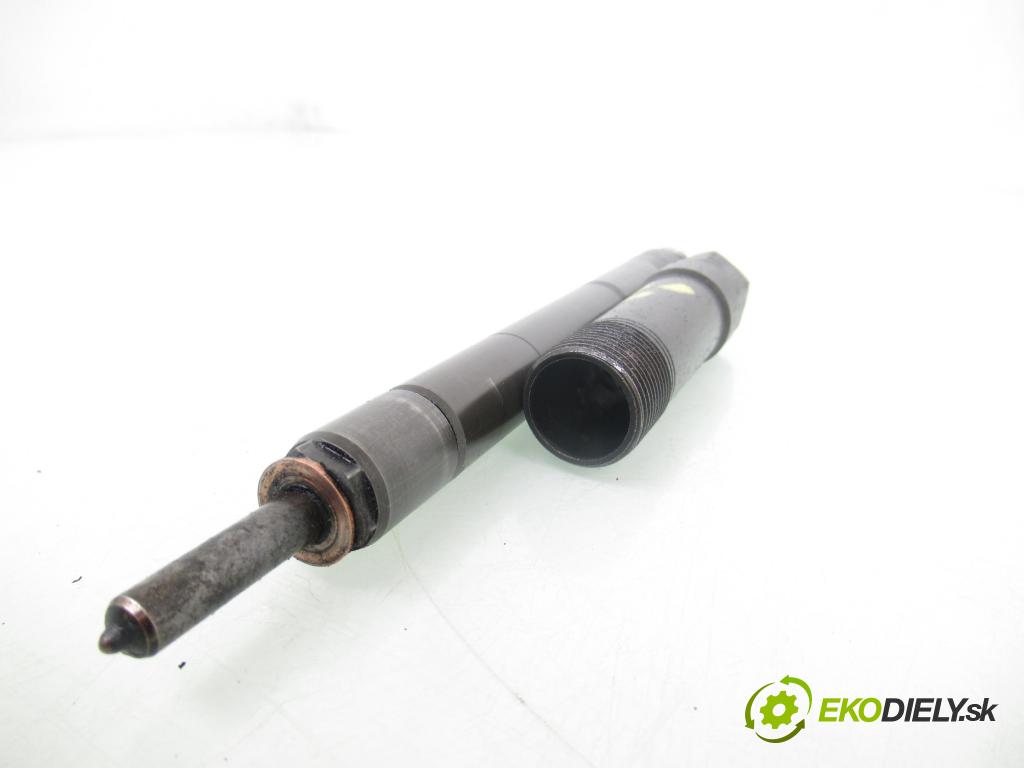 FORD TRANSIT Furgon (FA_ _) FURGON 2000 74,00 2.0 DI (FAE_, FAF_, FAG_) - ABFA 1998,00 vstrekovač TJBB02601D (Vstrekovač paliva)