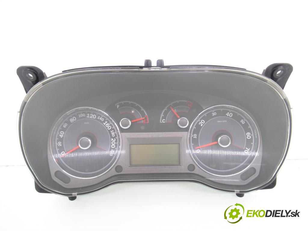 FIAT LINEA (323_) SEDAN 2008 66,00 1.3 D Multijet 90 1248,00 prístrojovka elektrický 51822828