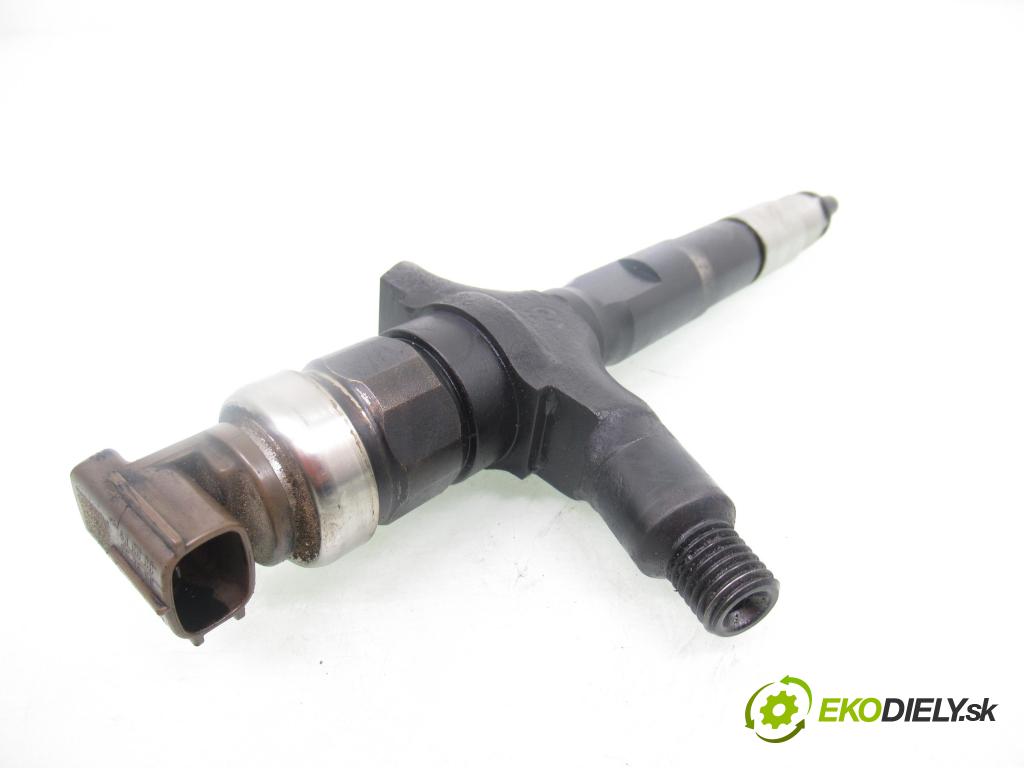 OPEL VECTRA C Kombi (Z02) KOMBI 2005 135,00 3.0 V6 CDTI - Z 30 DT 2959,00 vstřikovač 0800 (Vstřikovač paliva)