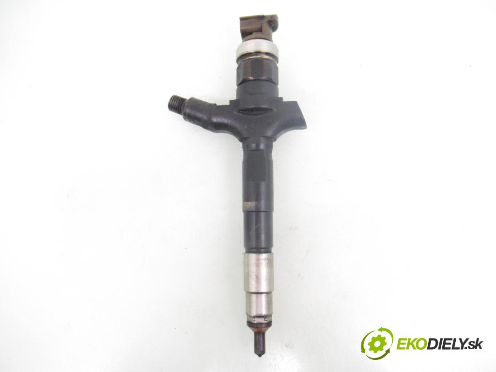 OPEL VECTRA C Kombi (Z02) KOMBI 2005 135,00 3.0 V6 CDTI - Z 30 DT 2959,00 vstřikovač 0800 (Vstřikovač paliva)