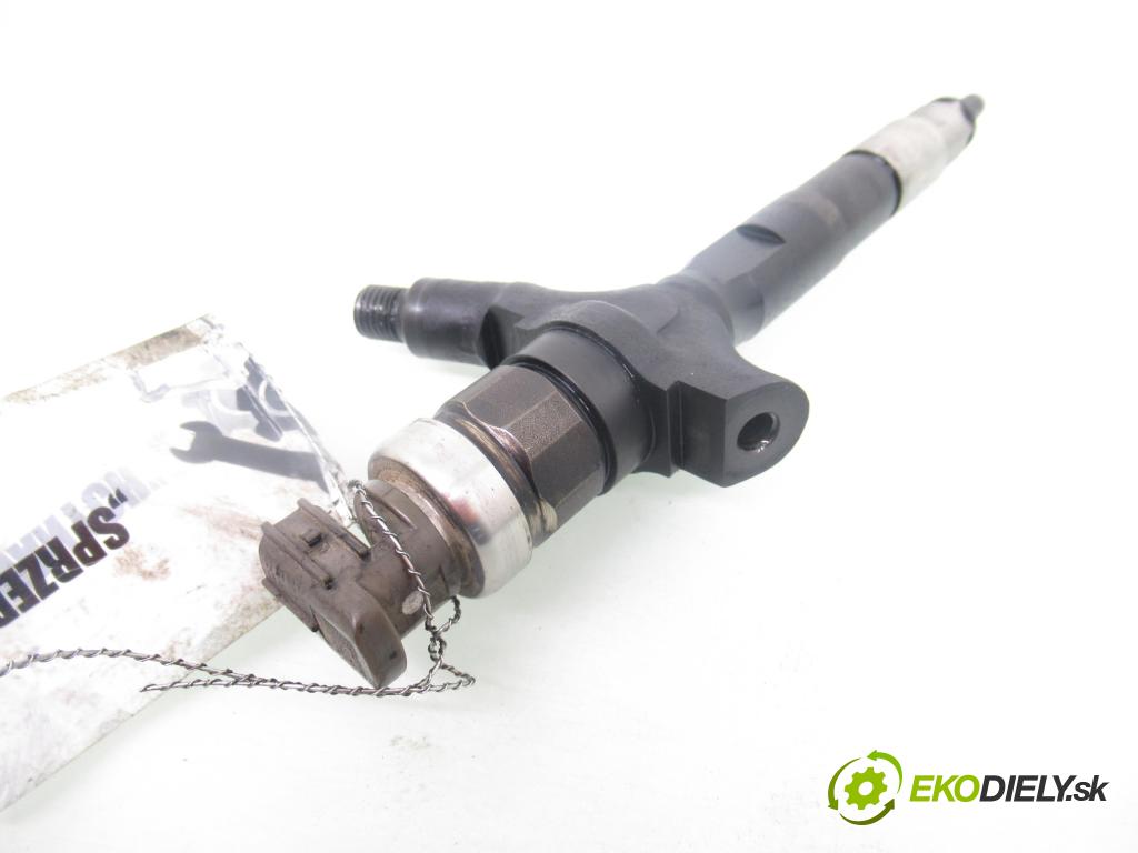 OPEL VECTRA C Kombi (Z02) KOMBI 2005 135,00 3.0 V6 CDTI - Z 30 DT 2959,00 vstřikovač 0800 (Vstřikovač paliva)