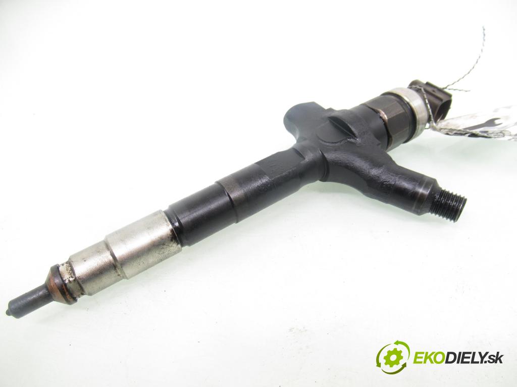 OPEL VECTRA C Kombi (Z02) KOMBI 2005 135,00 3.0 V6 CDTI - Z 30 DT 2959,00 vstřikovač 0800 (Vstřikovač paliva)