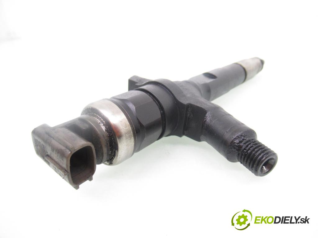 OPEL VECTRA C Kombi (Z02) KOMBI 2005 135,00 3.0 V6 CDTI - Z 30 DT 2959,00 vstrekovač 0800 ; 06G00519 (Vstrekovač paliva)