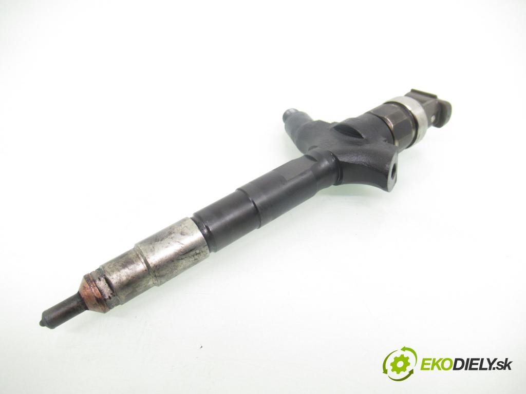 OPEL VECTRA C Kombi (Z02) KOMBI 2005 135,00 3.0 V6 CDTI - Z 30 DT 2959,00 vstrekovač 0800 ; 06G01069 (Vstrekovač paliva)