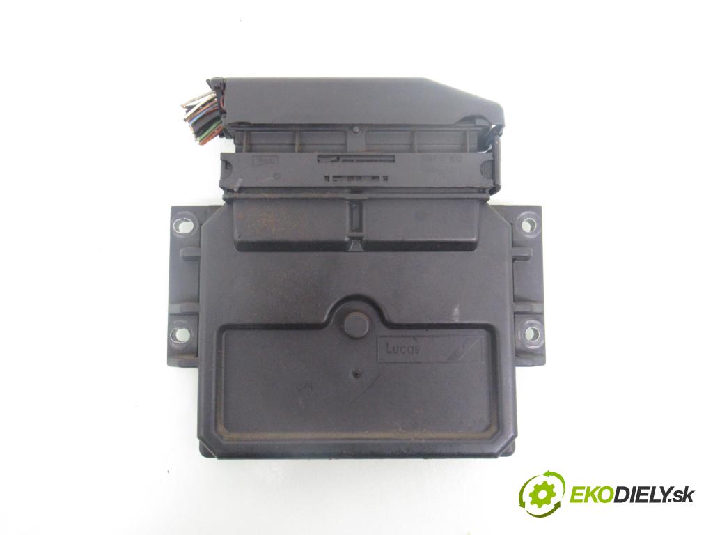 FIAT PUNTO (188_) HB 2000 44,00 1.9 DS 60 (188.031, .051, .231, .251) - 188 A3.000 1910,00 Riadiaca jednotka Motor 46763751 ; R04010032D ; 80847D