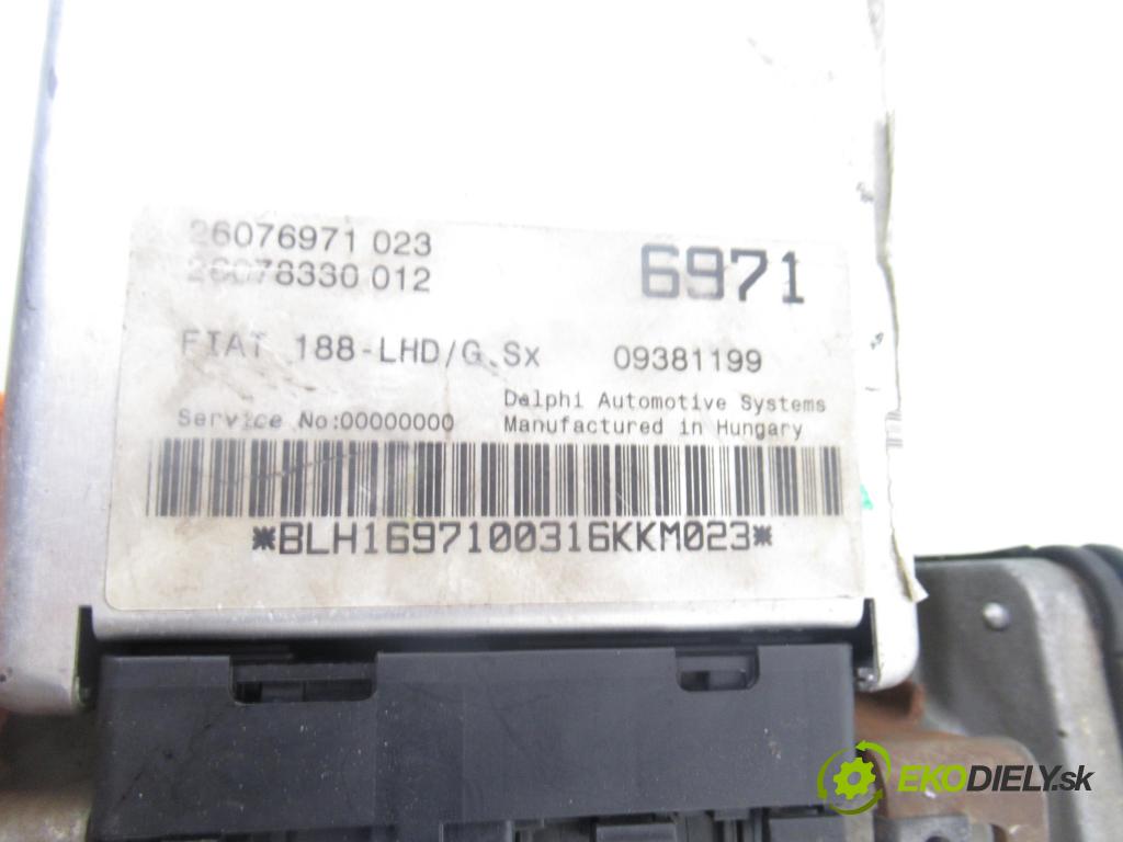 FIAT PUNTO (188_) HB 2000 44,00 1.9 DS 60 (188.031, .051, .231, .251) - 188 A3.000 1910,00 serv/podporovanie elektrické 26076971023 ; 26078330012 ; 09381199