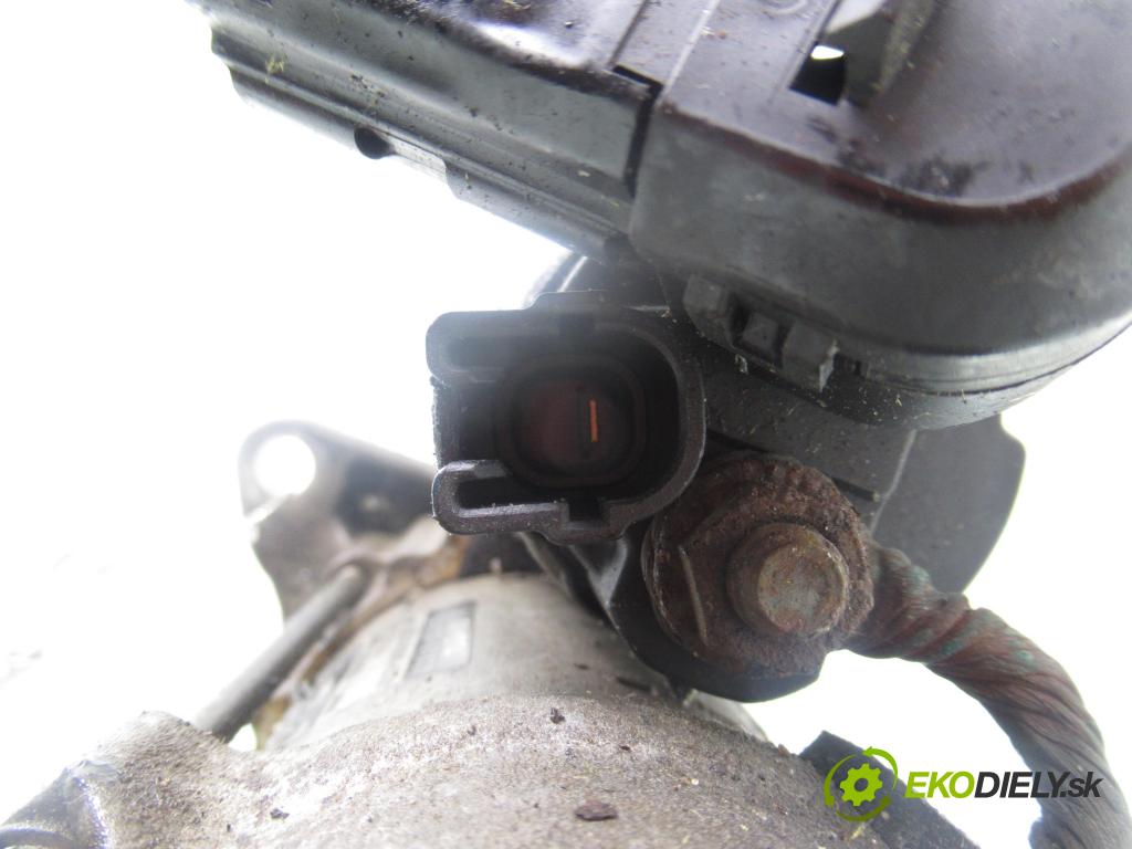 TOYOTA AURIS (_E15_) HB 2009 74,00 1.33 Dual-VVTi 101 - 1NR-FE 1329,00 Štartér MS4280006360 ; 281000Y020 (Štartér)