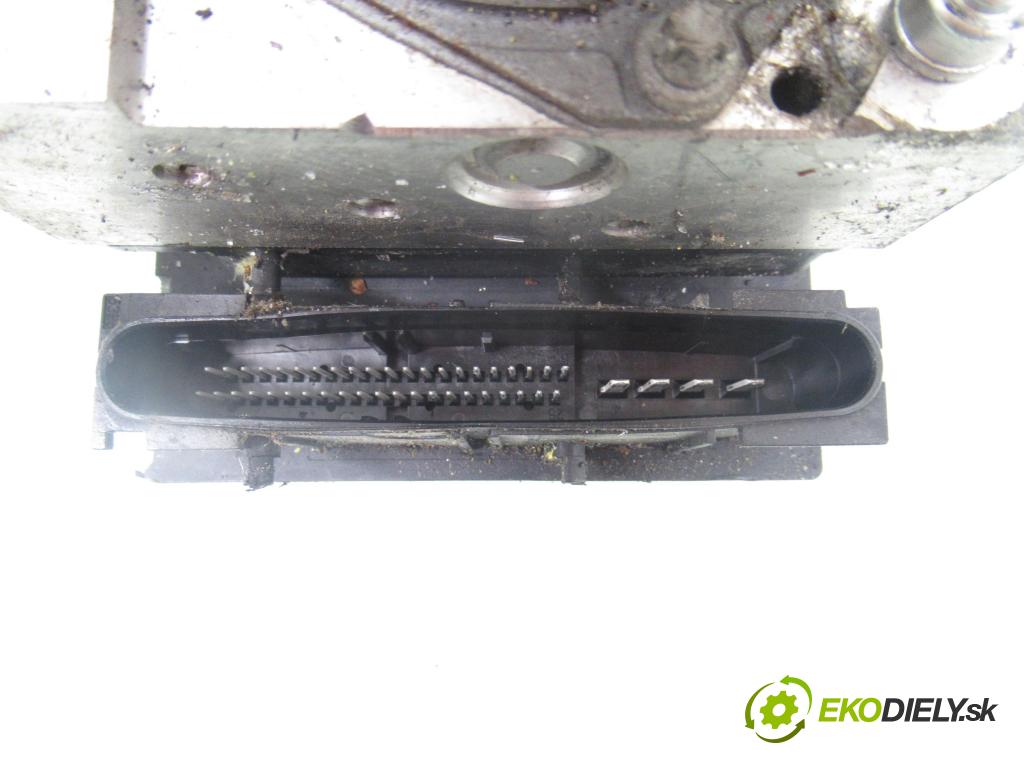 TOYOTA AURIS (_E15_) HB 2009 74,00 1.33 Dual-VVTi 101 - 1NR-FE 1329,00 Pumpa ABS 0265230083 ; 0265951057 ; 4454002180 (Pumpa ABS)
