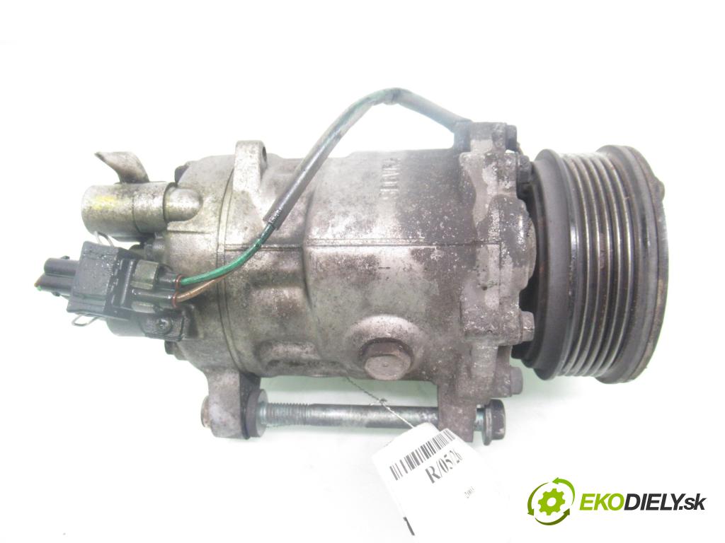 VW PASSAT B5 (3B2) SEDAN 1998 81,00 1.9 TDI - AVG 1896,00 KOMPRESOR: klimatizace 6N0820803B (Kompresor klimatizace)