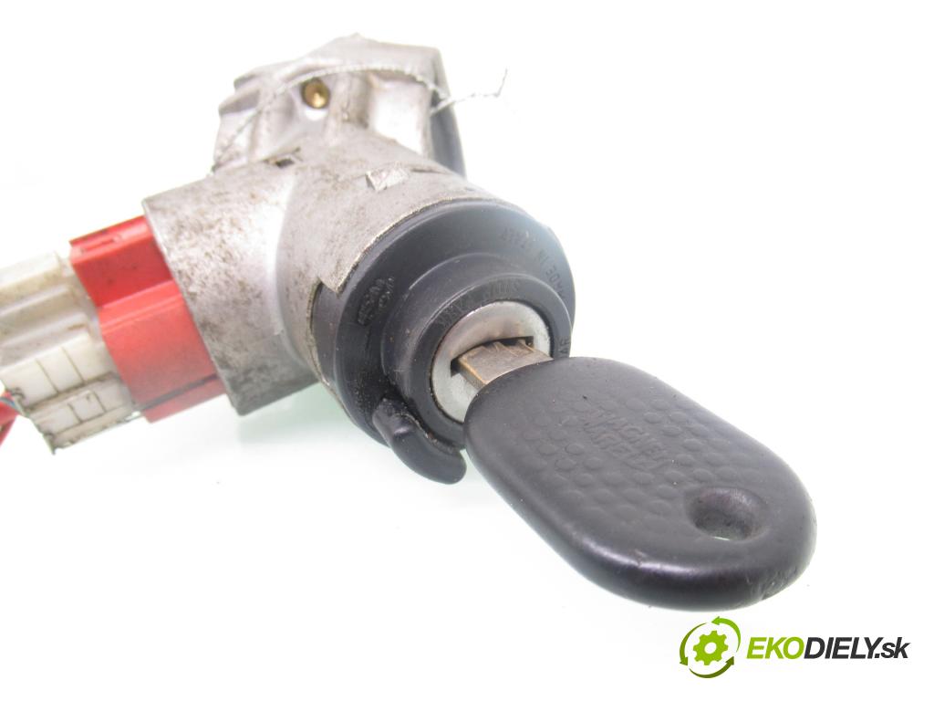 CITROEN JUMPER Skrzynia (230L) FURGON 1996 63,00 2.5 D - T9A (DJ5) 2446,00 spinačka  (Spínacia skrinka)