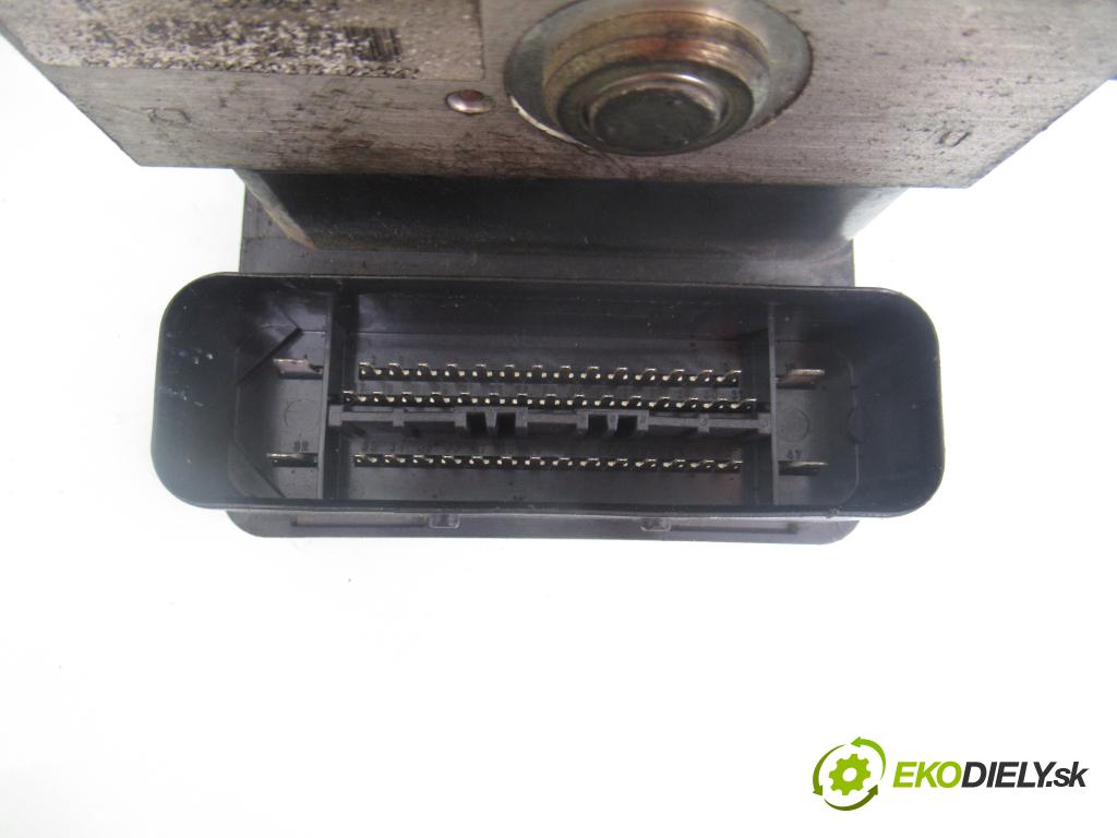 CITROEN C5 I (DC_) LIFTBACK 2001 98,00 2.2 HDi (DC4HXB, DC4HXE) - 4HX (DW12TED4/FAP) 2179,00 pumpa ABS 9641847080 ; 10096011113 (Pumpa ABS)