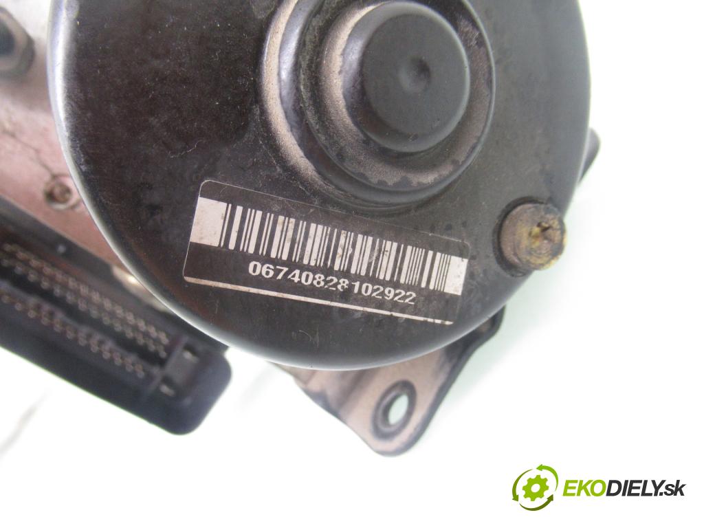 CITROEN C5 I (DC_) LIFTBACK 2001 98,00 2.2 HDi (DC4HXB, DC4HXE) - 4HX (DW12TED4/FAP) 2179,00 Pumpa ABS 9641847080 ; 10096011113 (Pumpa ABS)